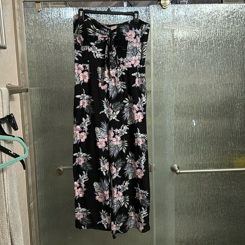 Sleeveless romper